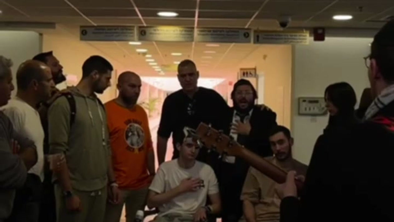 חלוקת סופגניות לפצועים - חנוכה 2024